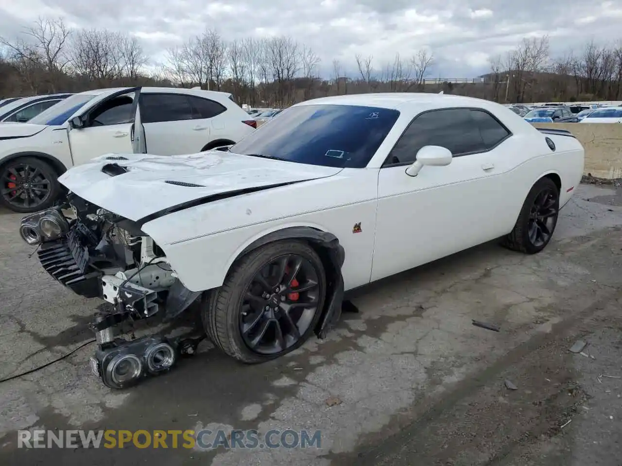 1 Photograph of a damaged car 2C3CDZFJ2MH674002 DODGE CHALLENGER 2021