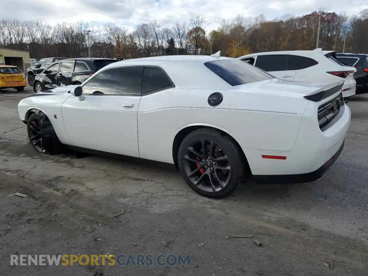 2 Photograph of a damaged car 2C3CDZFJ2MH674002 DODGE CHALLENGER 2021
