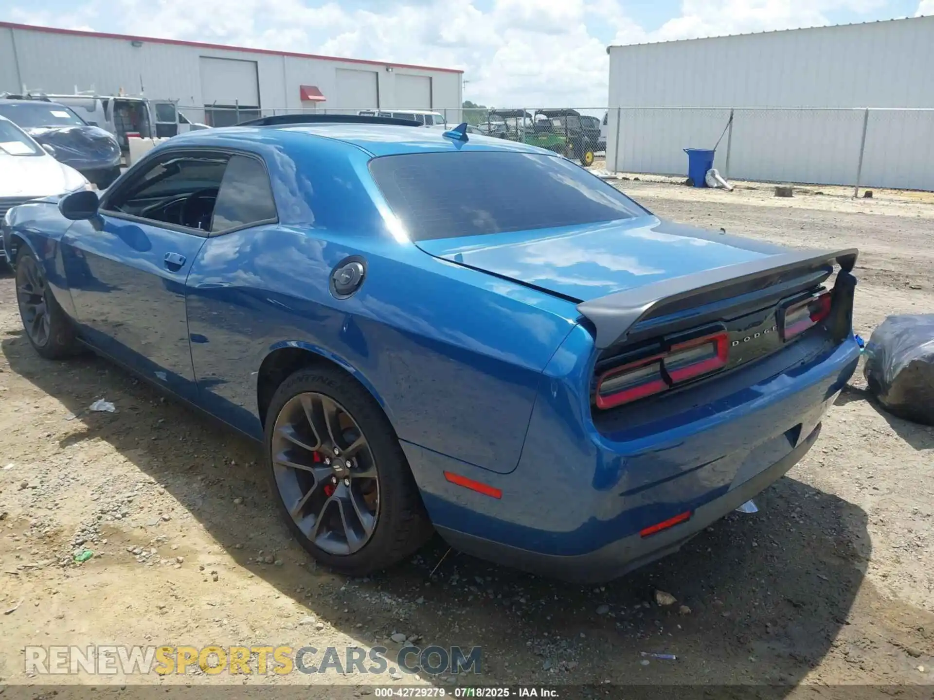 3 fotografías del automóvil dañado 2C3CDZFJ3MH521435 DODGE CHALLENGER 2021
