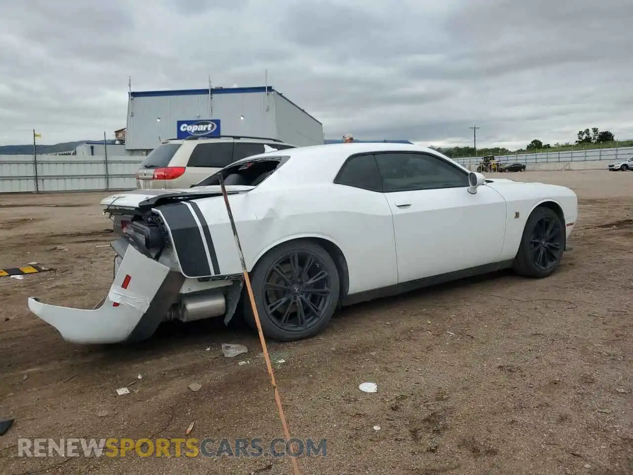 3 Photograph of a damaged car 2C3CDZFJ3MH526957 DODGE CHALLENGER 2021