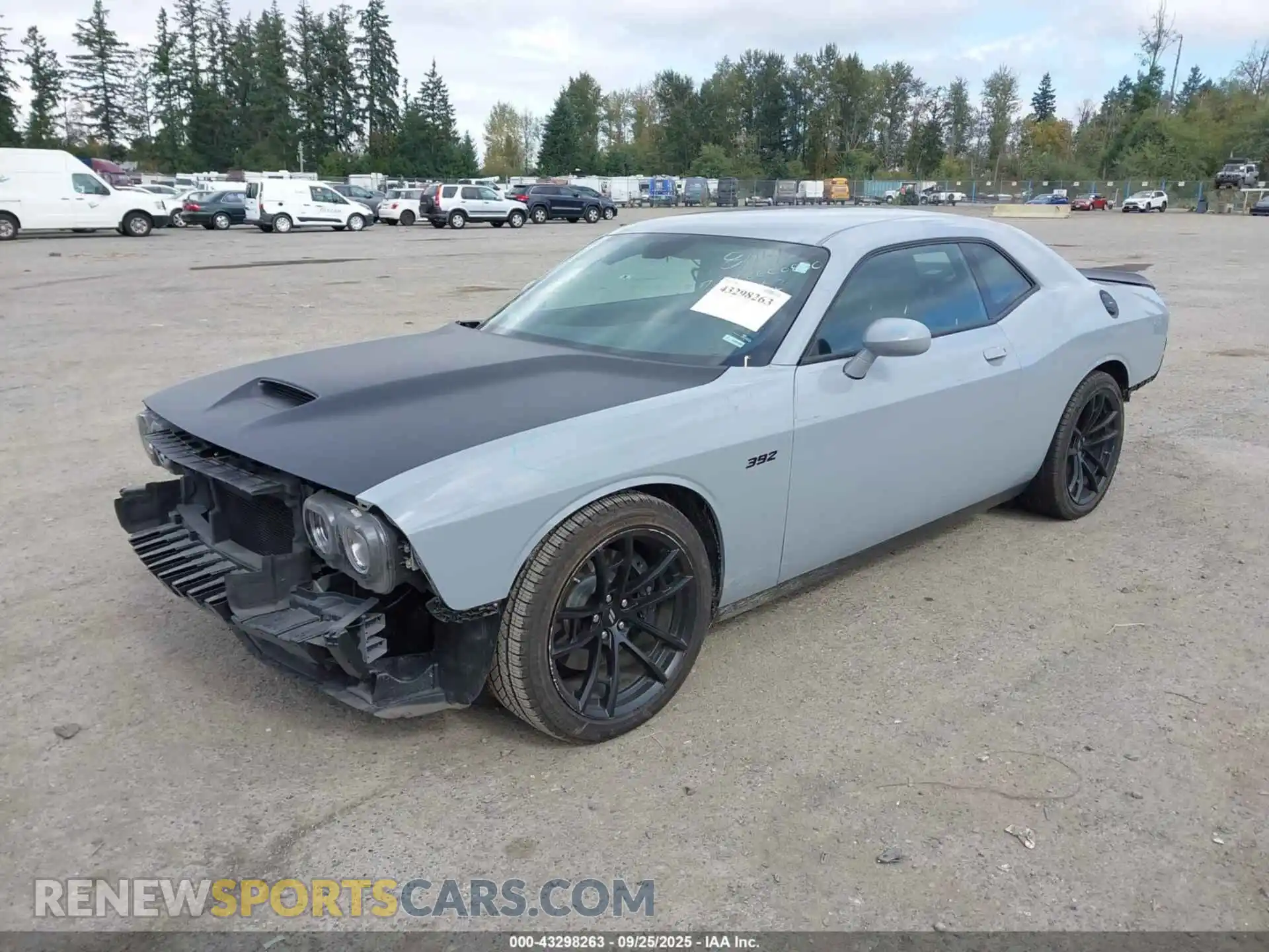 2 Photograph of a damaged car 2C3CDZFJ3MH593980 DODGE CHALLENGER 2021