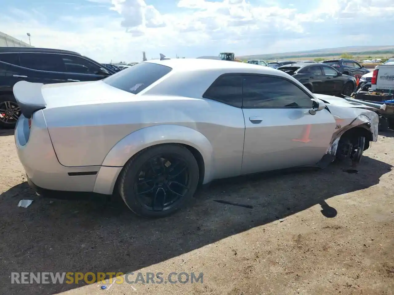 3 Photograph of a damaged car 2C3CDZFJ3MH646287 DODGE CHALLENGER 2021
