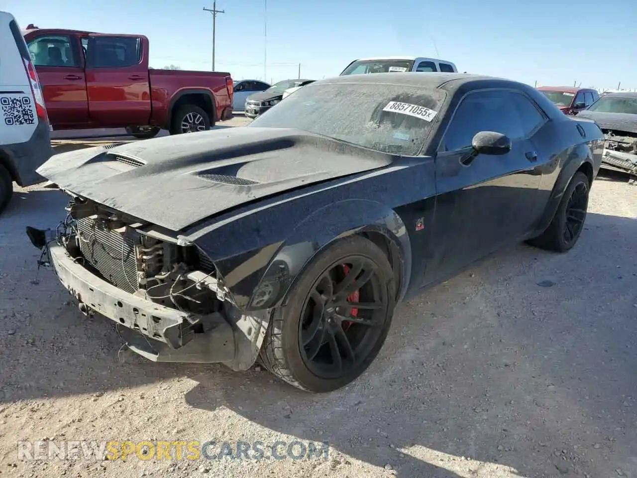 1 Photograph of a damaged car 2C3CDZFJ4MH521038 DODGE CHALLENGER 2021