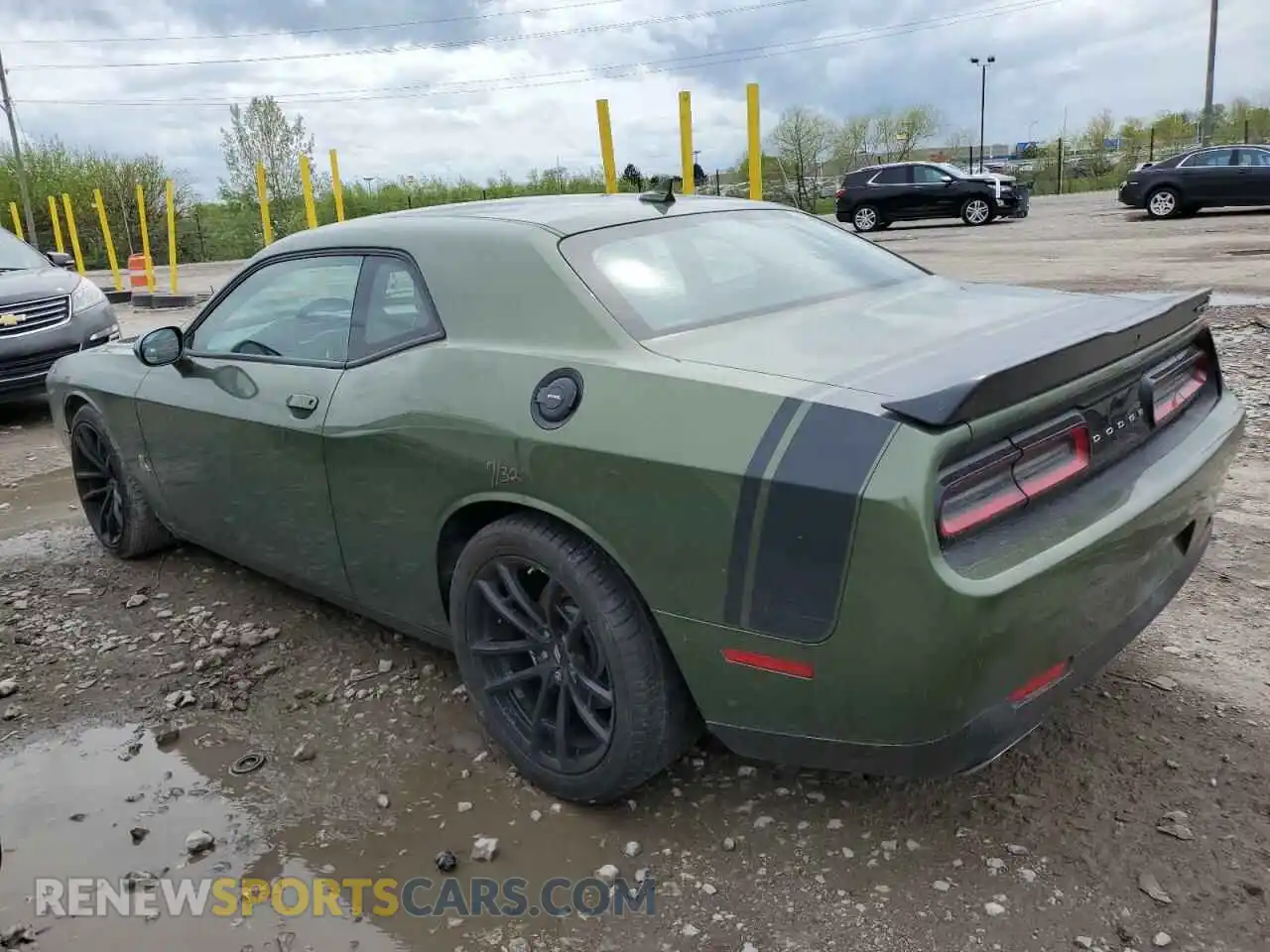 2 Фотография поврежденного автомобиля 2C3CDZFJ4MH631653 DODGE CHALLENGER 2021