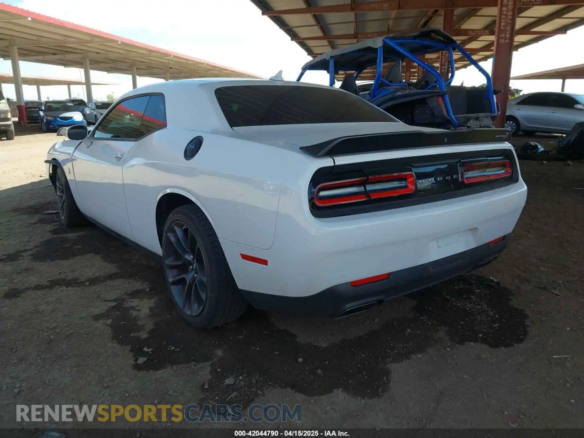 3 Photograph of a damaged car 2C3CDZFJ5MH667657 DODGE CHALLENGER 2021