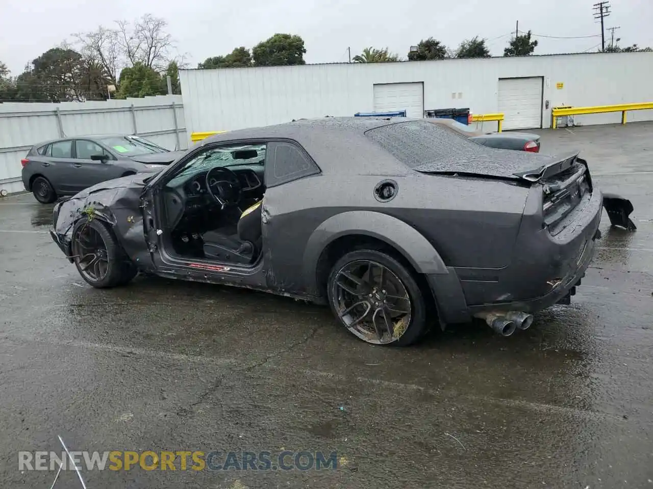 2 Photograph of a damaged car 2C3CDZFJ6MH538861 DODGE CHALLENGER 2021