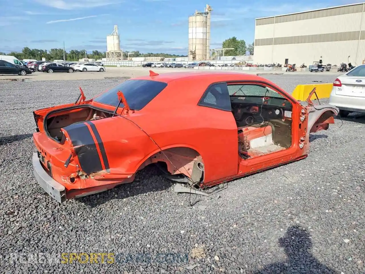 3 Photograph of a damaged car 2C3CDZFJ7MH680393 DODGE CHALLENGER 2021