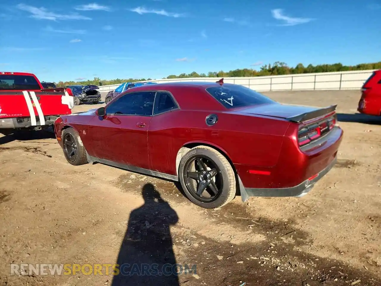 2 Фотография поврежденного автомобиля 2C3CDZFJ8MH513704 DODGE CHALLENGER 2021