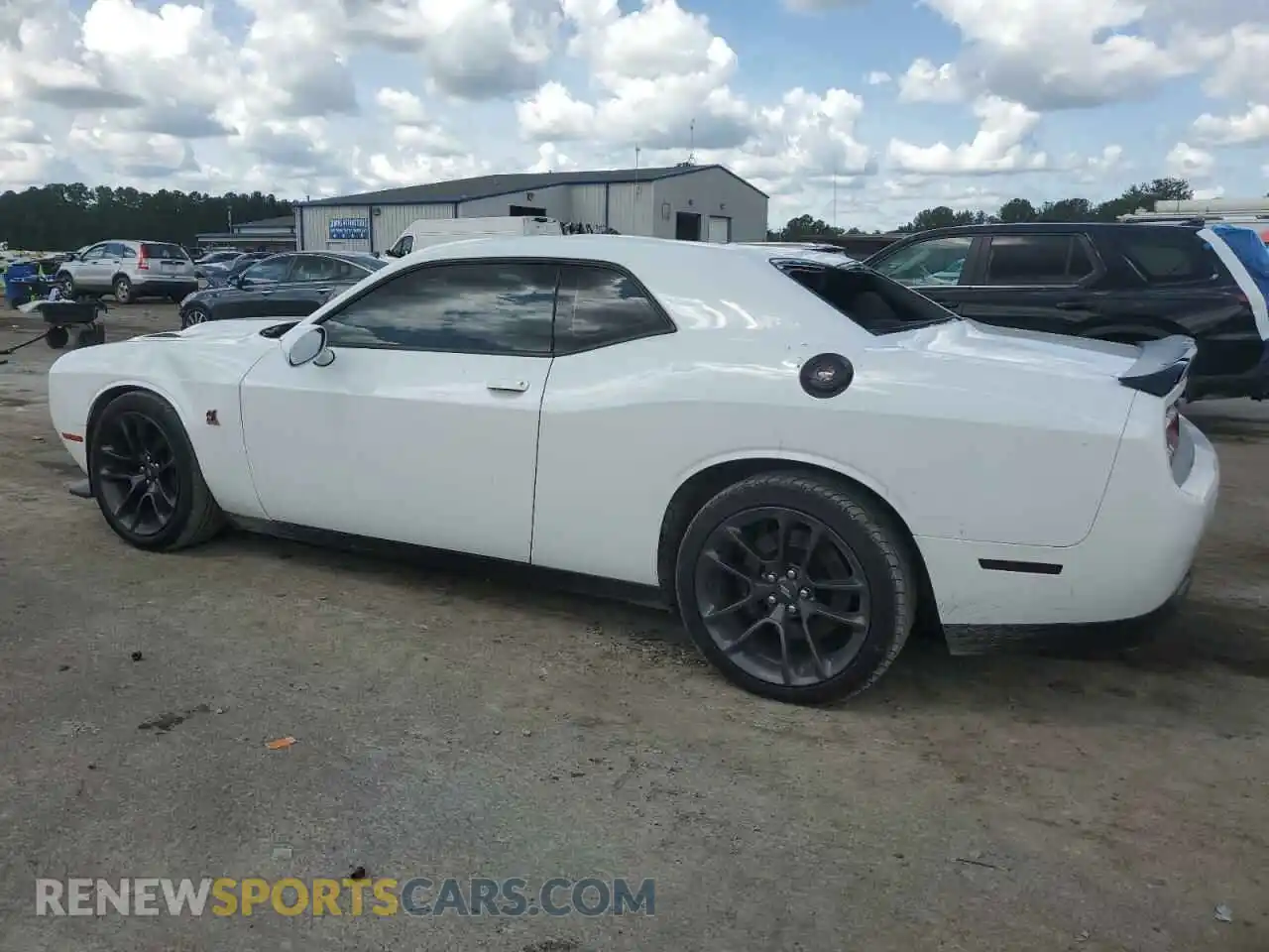 2 Photograph of a damaged car 2C3CDZFJ8MH526646 DODGE CHALLENGER 2021