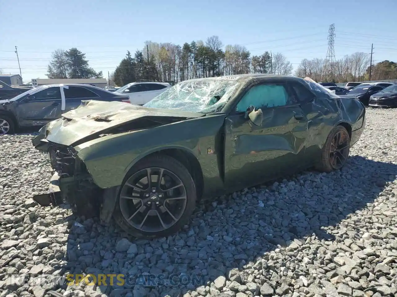 1 Photograph of a damaged car 2C3CDZFJ8MH526811 DODGE CHALLENGER 2021