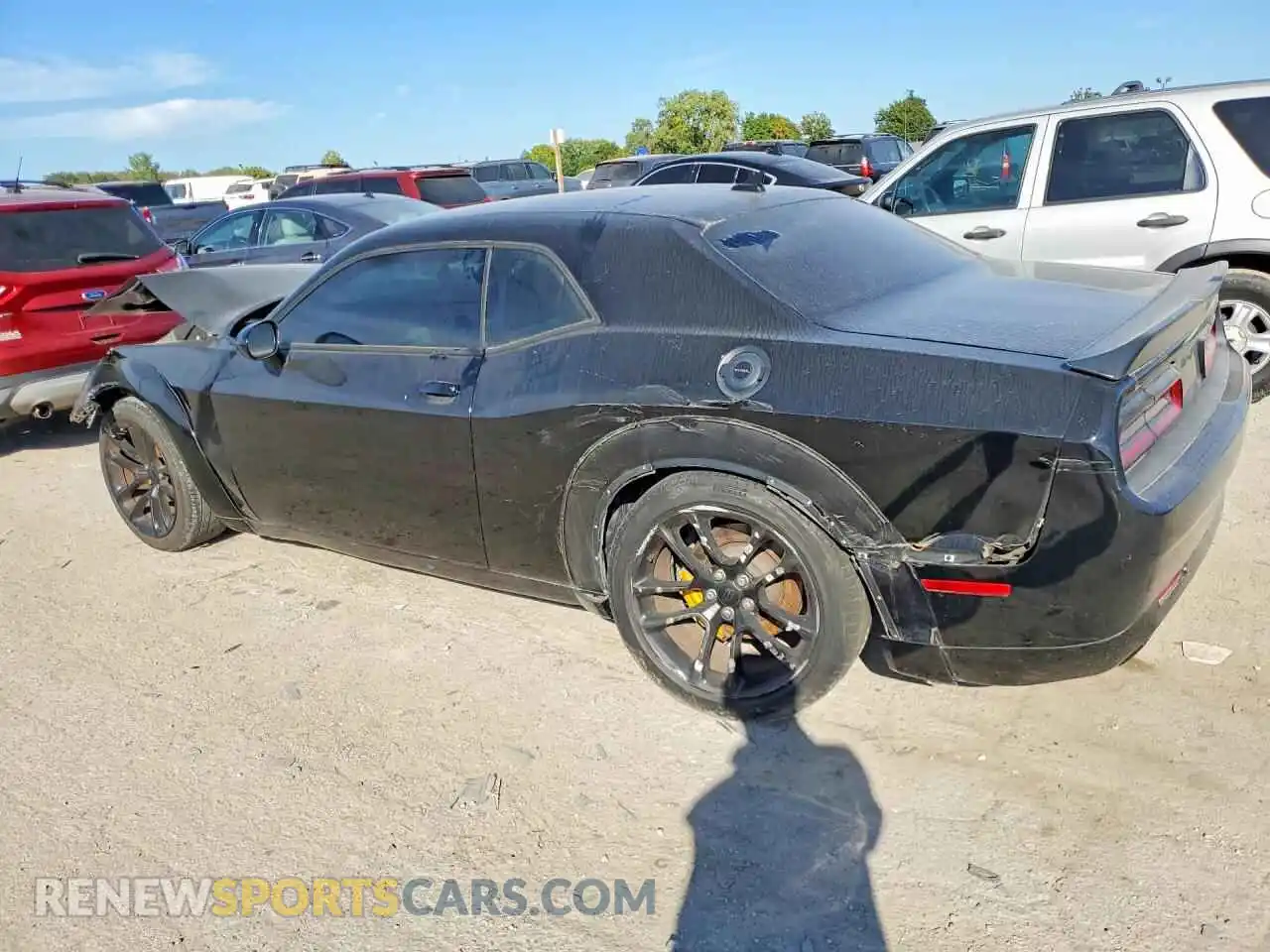 2 Photograph of a damaged car 2C3CDZFJ8MH651615 DODGE CHALLENGER 2021