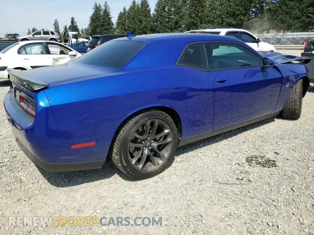 3 Photograph of a damaged car 2C3CDZFJ8MH670388 DODGE CHALLENGER 2021
