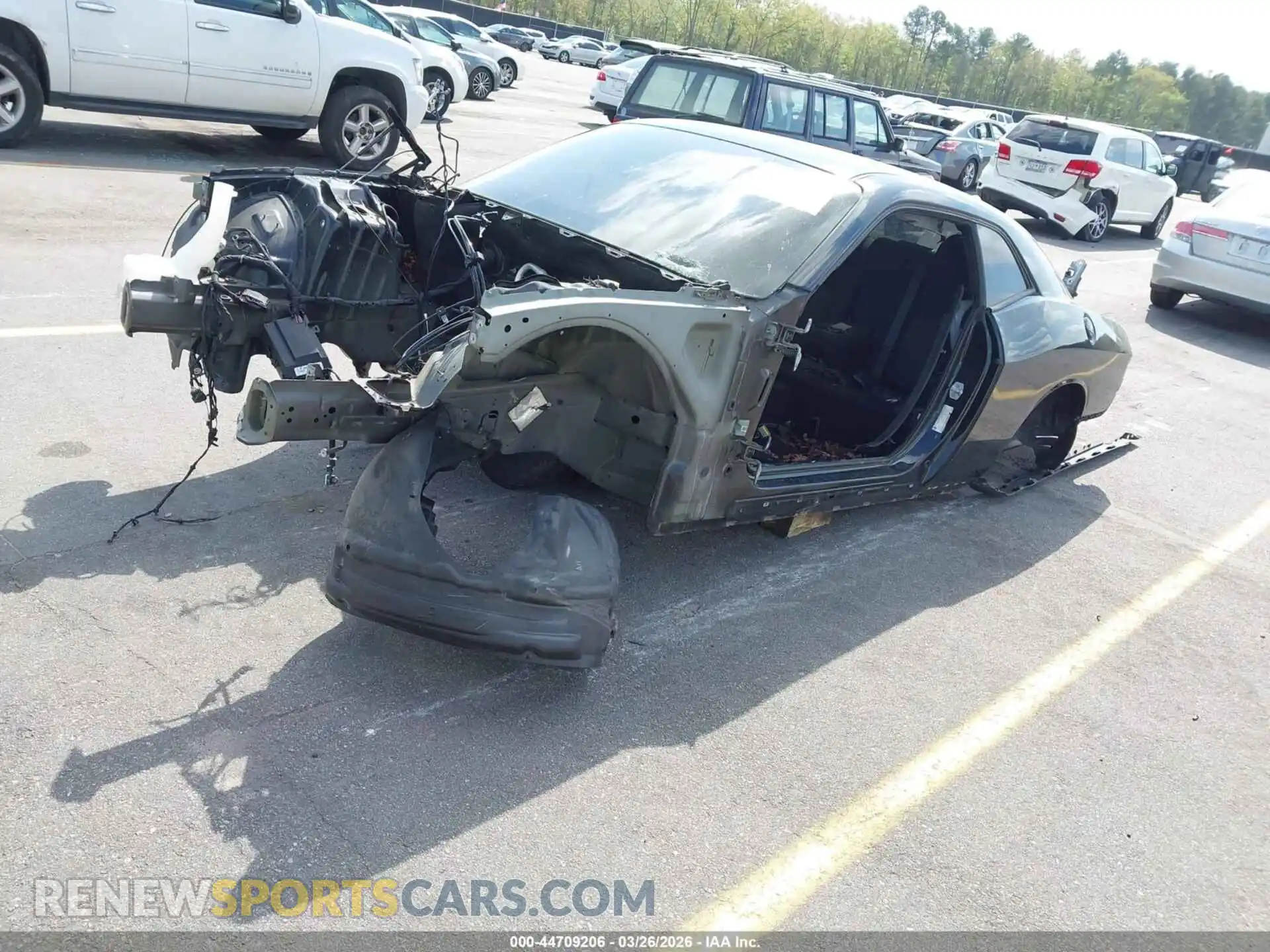 2 Photograph of a damaged car 2C3CDZFJ9MH513758 DODGE CHALLENGER 2021