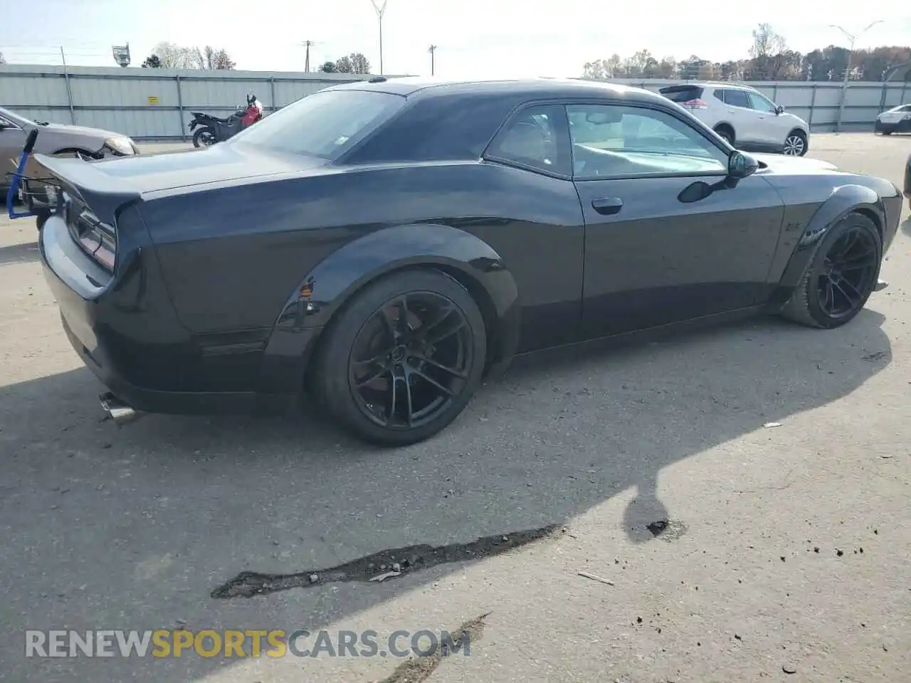 3 Photograph of a damaged car 2C3CDZFJ9MH526817 DODGE CHALLENGER 2021