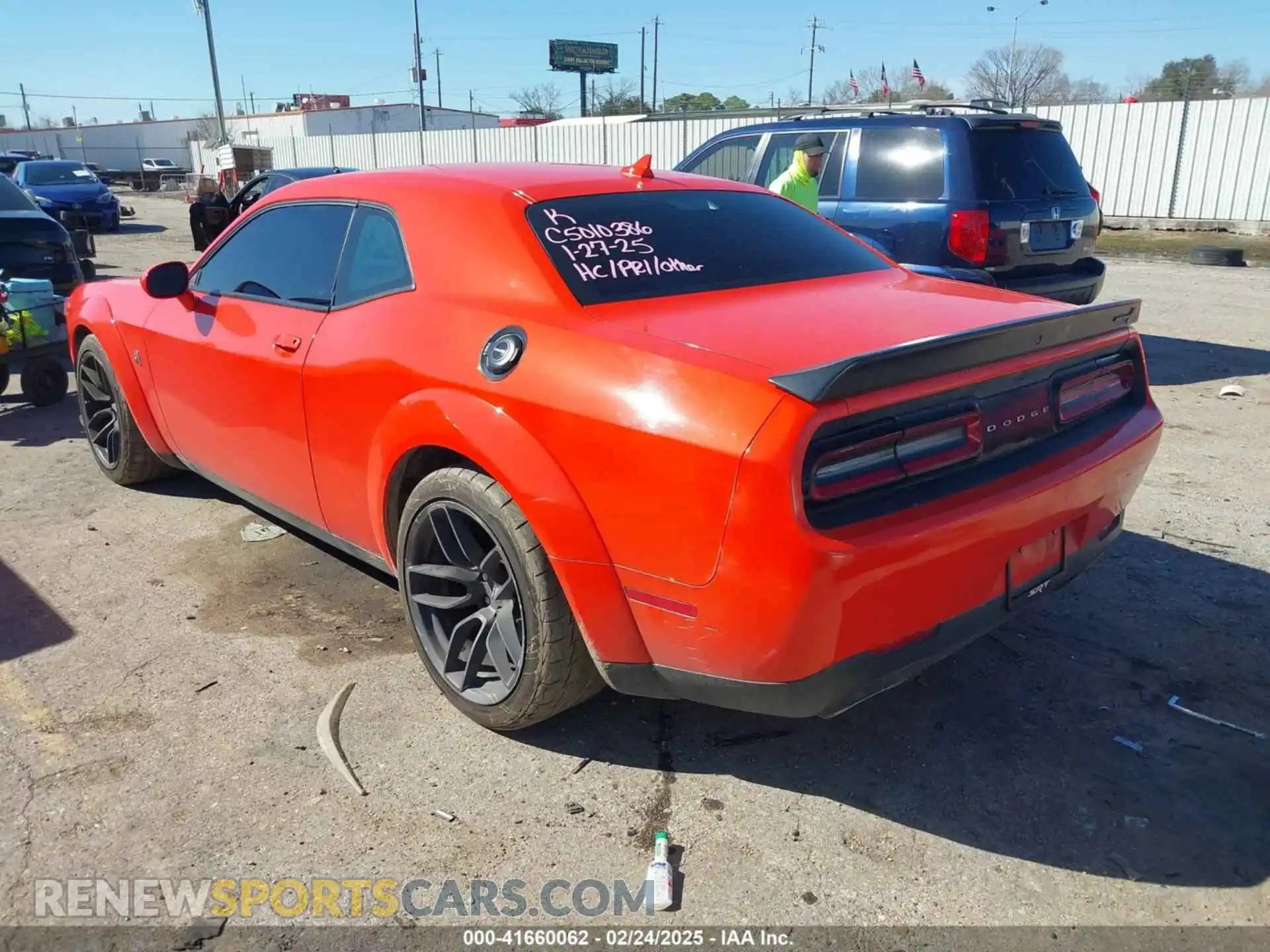 3 Photograph of a damaged car 2C3CDZFJ9MH542192 DODGE CHALLENGER 2021