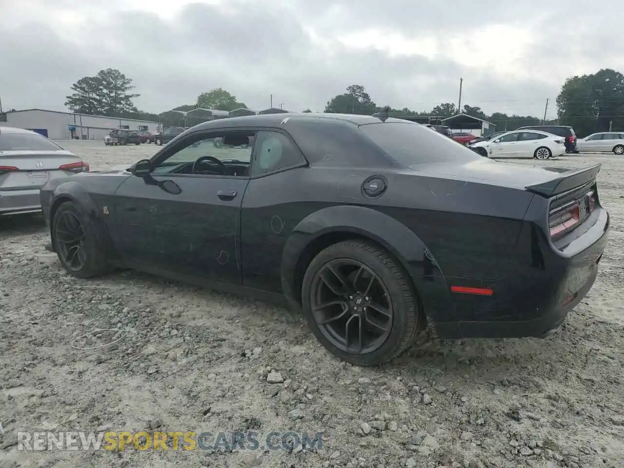 2 Photograph of a damaged car 2C3CDZFJXMH618230 DODGE CHALLENGER 2021