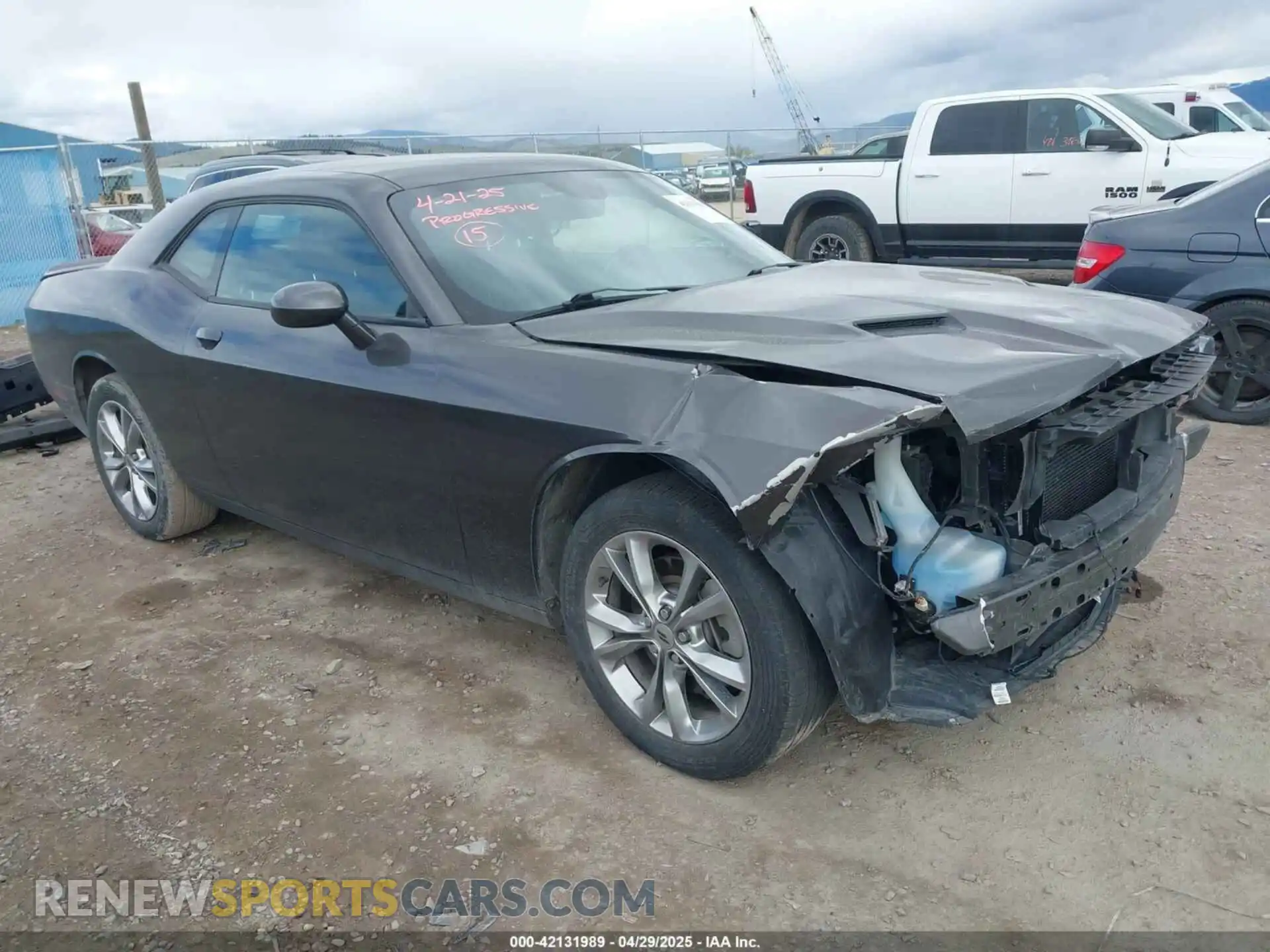 1 Photograph of a damaged car 2C3CDZGG0MH543346 DODGE CHALLENGER 2021
