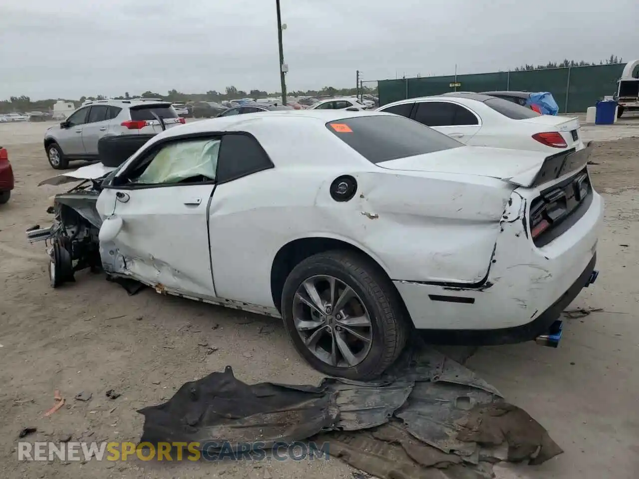 2 Photograph of a damaged car 2C3CDZGG4MH543348 DODGE CHALLENGER 2021