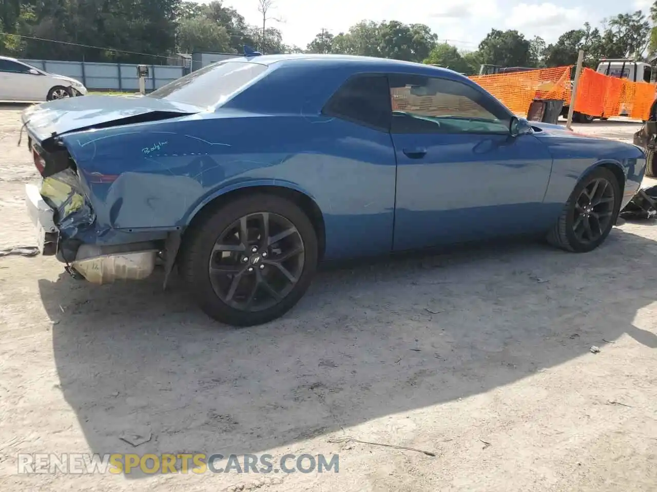 3 Photograph of a damaged car 2C3CDZJG0MH672566 DODGE CHALLENGER 2021