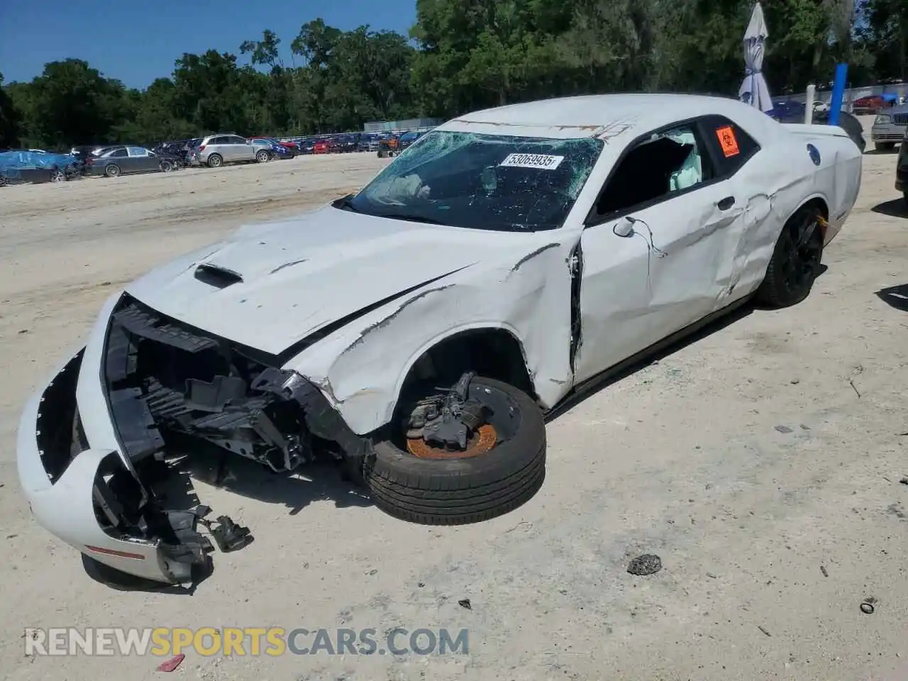 1 Photograph of a damaged car 2C3CDZJG0MH680604 DODGE CHALLENGER 2021