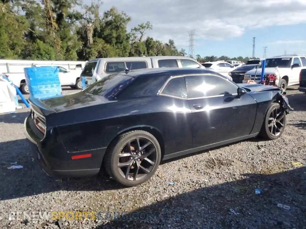 3 Photograph of a damaged car 2C3CDZJG3MH610773 DODGE CHALLENGER 2021
