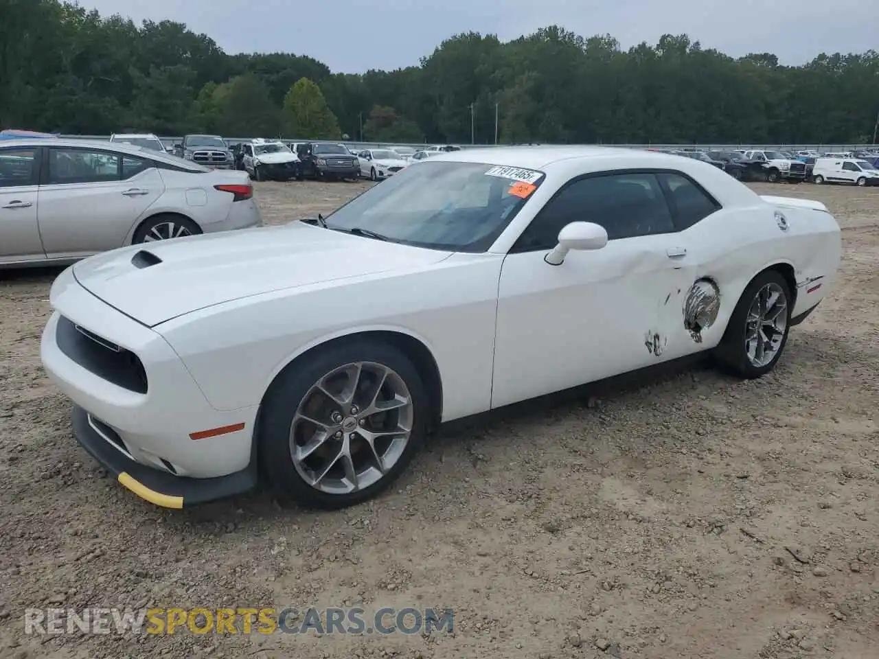 1 Photograph of a damaged car 2C3CDZJG5MH506365 DODGE CHALLENGER 2021