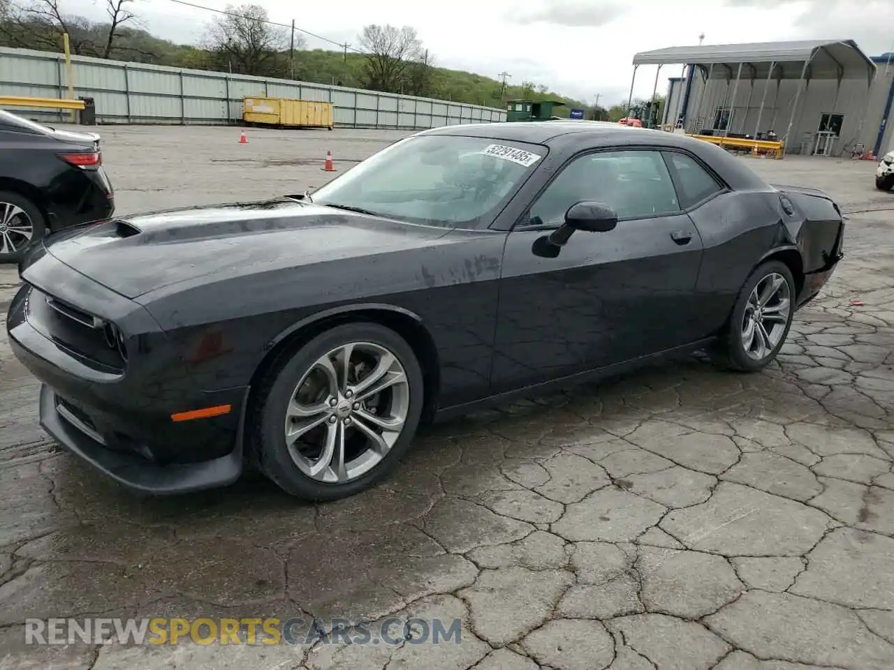 1 Photograph of a damaged car 2C3CDZJG5MH517589 DODGE CHALLENGER 2021
