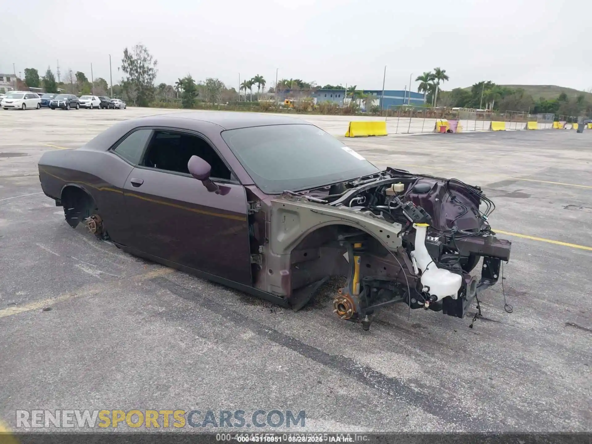 1 Photograph of a damaged car 2C3CDZJG5MH533355 DODGE CHALLENGER 2021