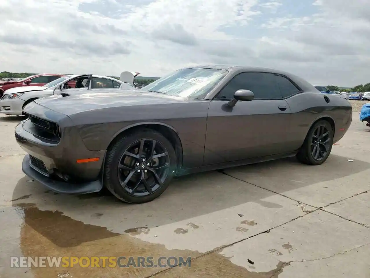 1 Photograph of a damaged car 2C3CDZJG5MH672627 DODGE CHALLENGER 2021