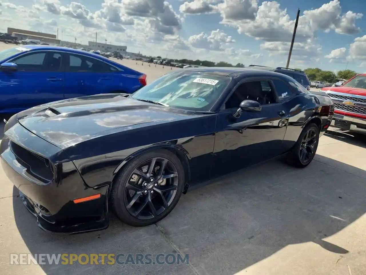 1 Photograph of a damaged car 2C3CDZJG7MH567619 DODGE CHALLENGER 2021