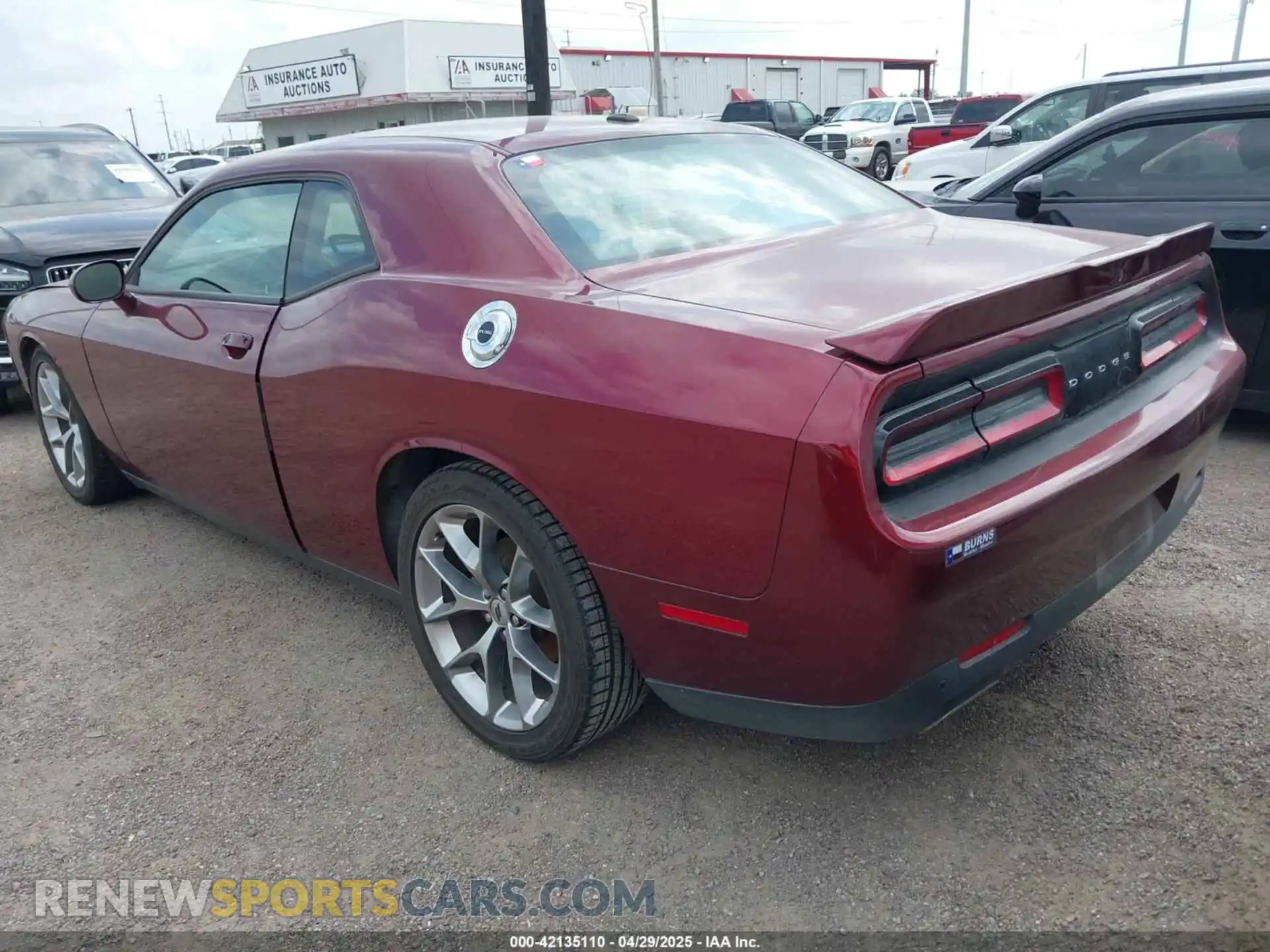 3 Photograph of a damaged car 2C3CDZJG7MH660303 DODGE CHALLENGER 2021