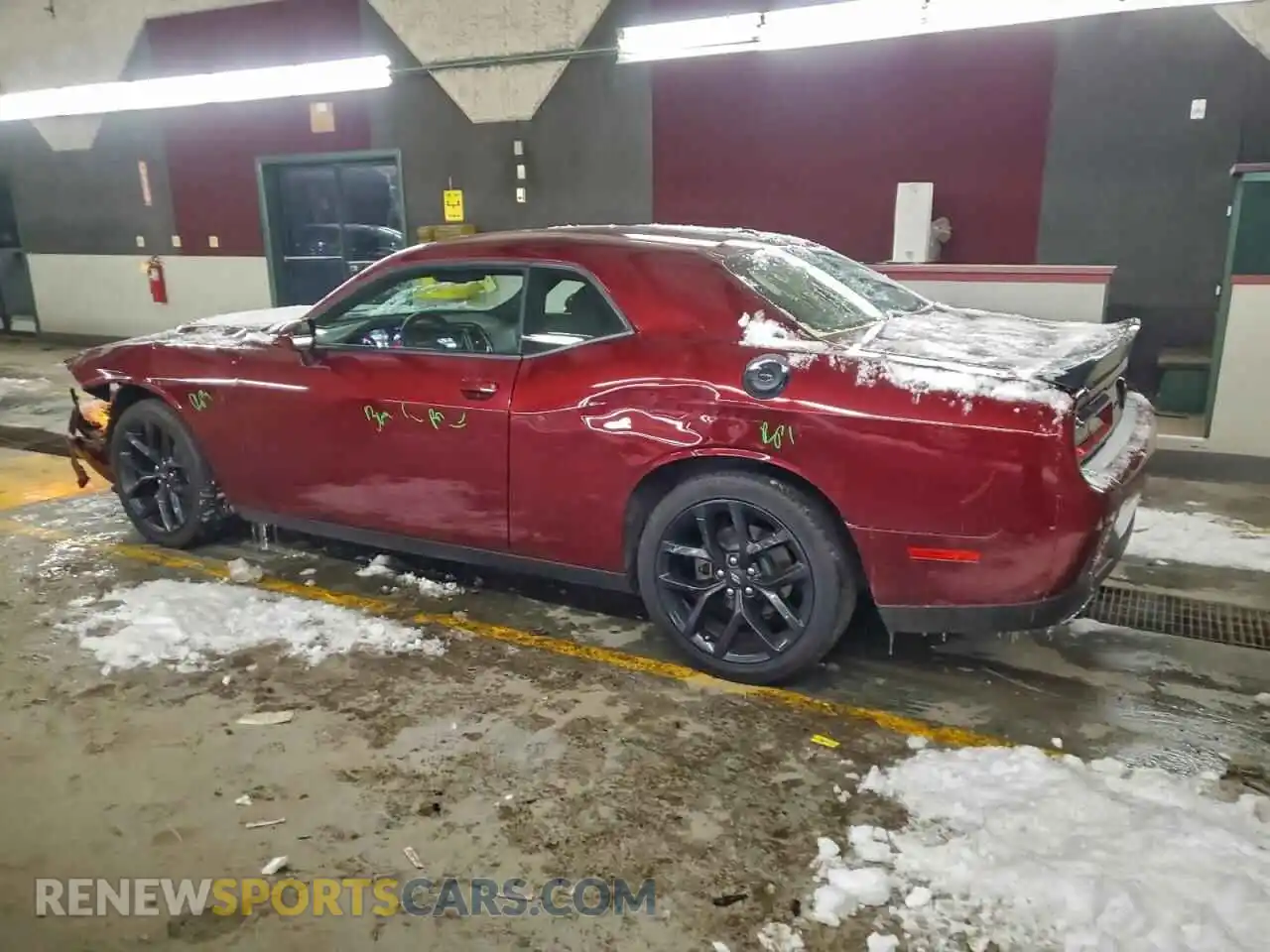 2 fotografías del automóvil dañado 2C3CDZAG4NH257428 DODGE CHALLENGER 2022