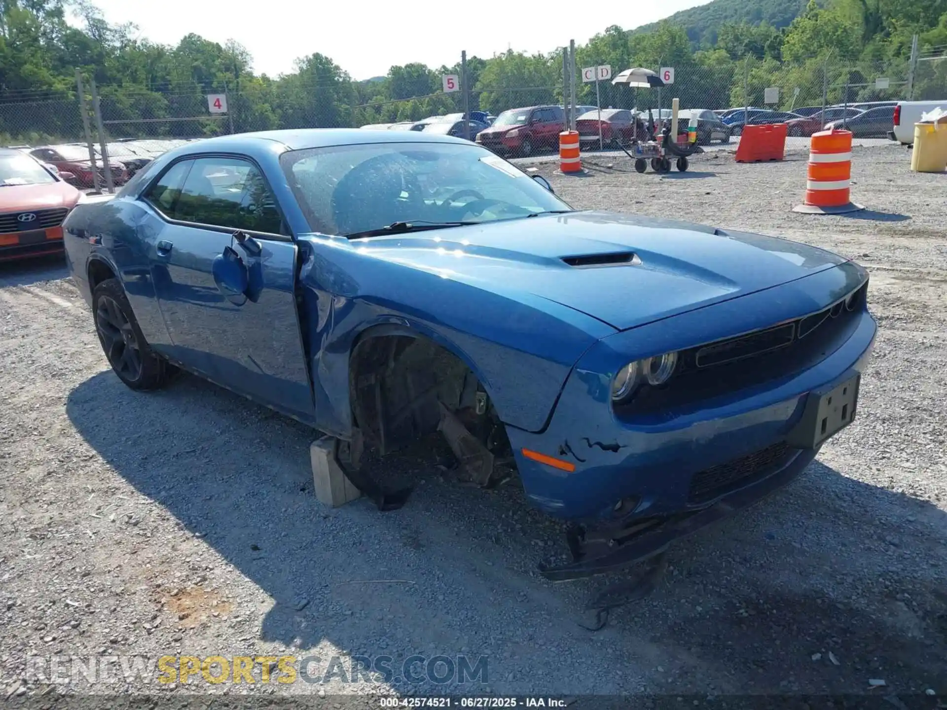 1 Photograph of a damaged car 2C3CDZAG5NH143695 DODGE CHALLENGER 2022