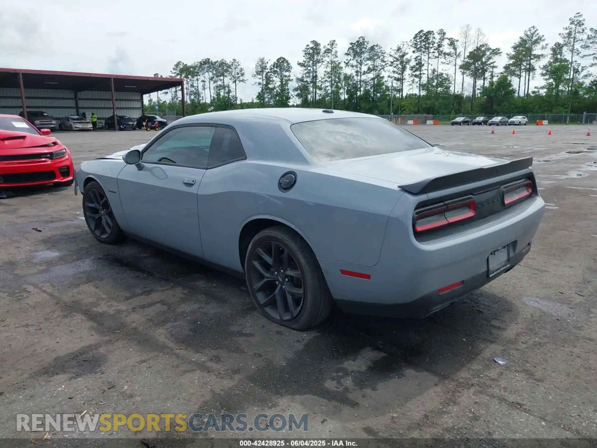3 Фотография поврежденного автомобиля 2C3CDZBT1NH233941 DODGE CHALLENGER 2022