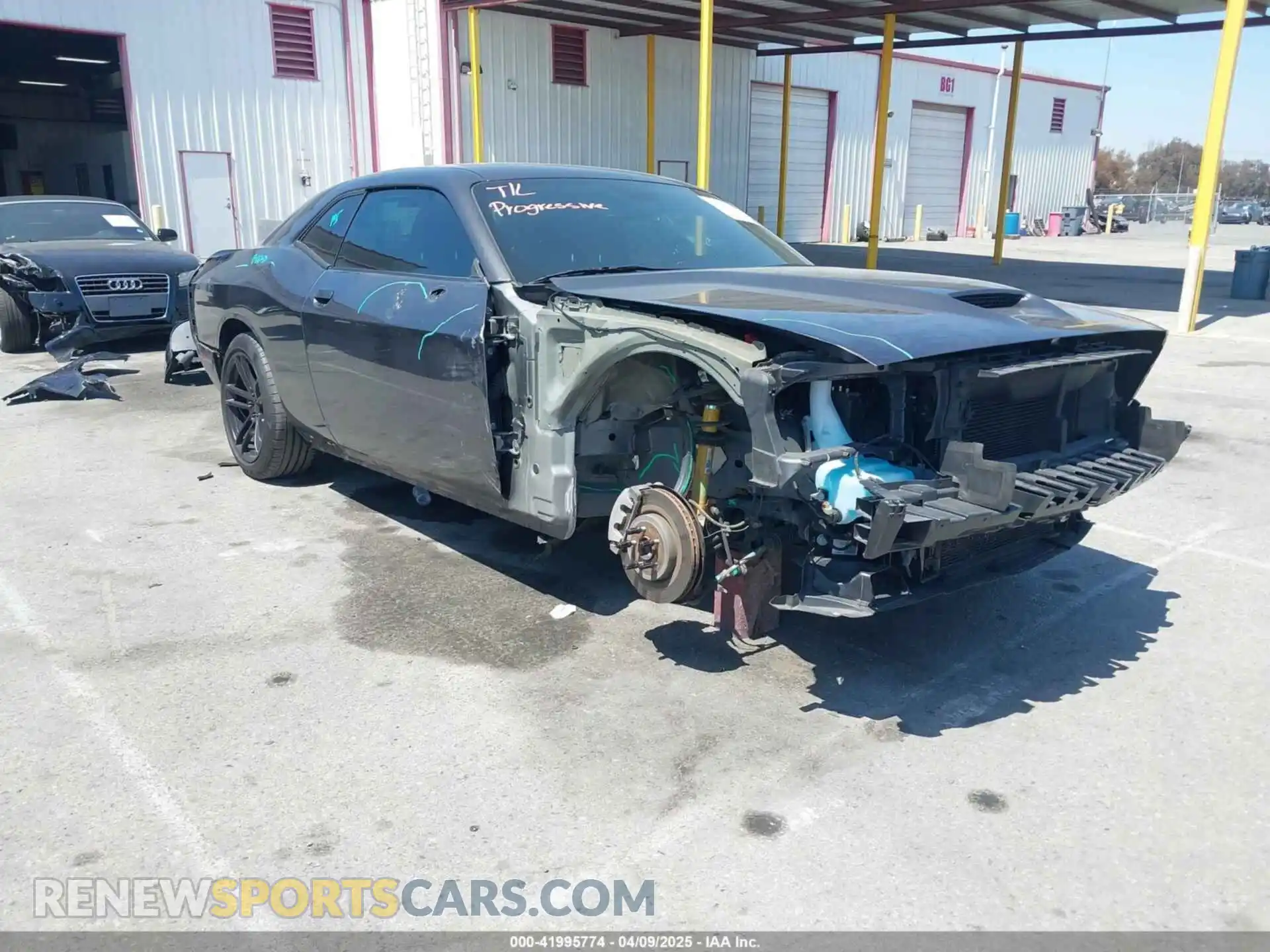 1 Photograph of a damaged car 2C3CDZBT3NH144159 DODGE CHALLENGER 2022