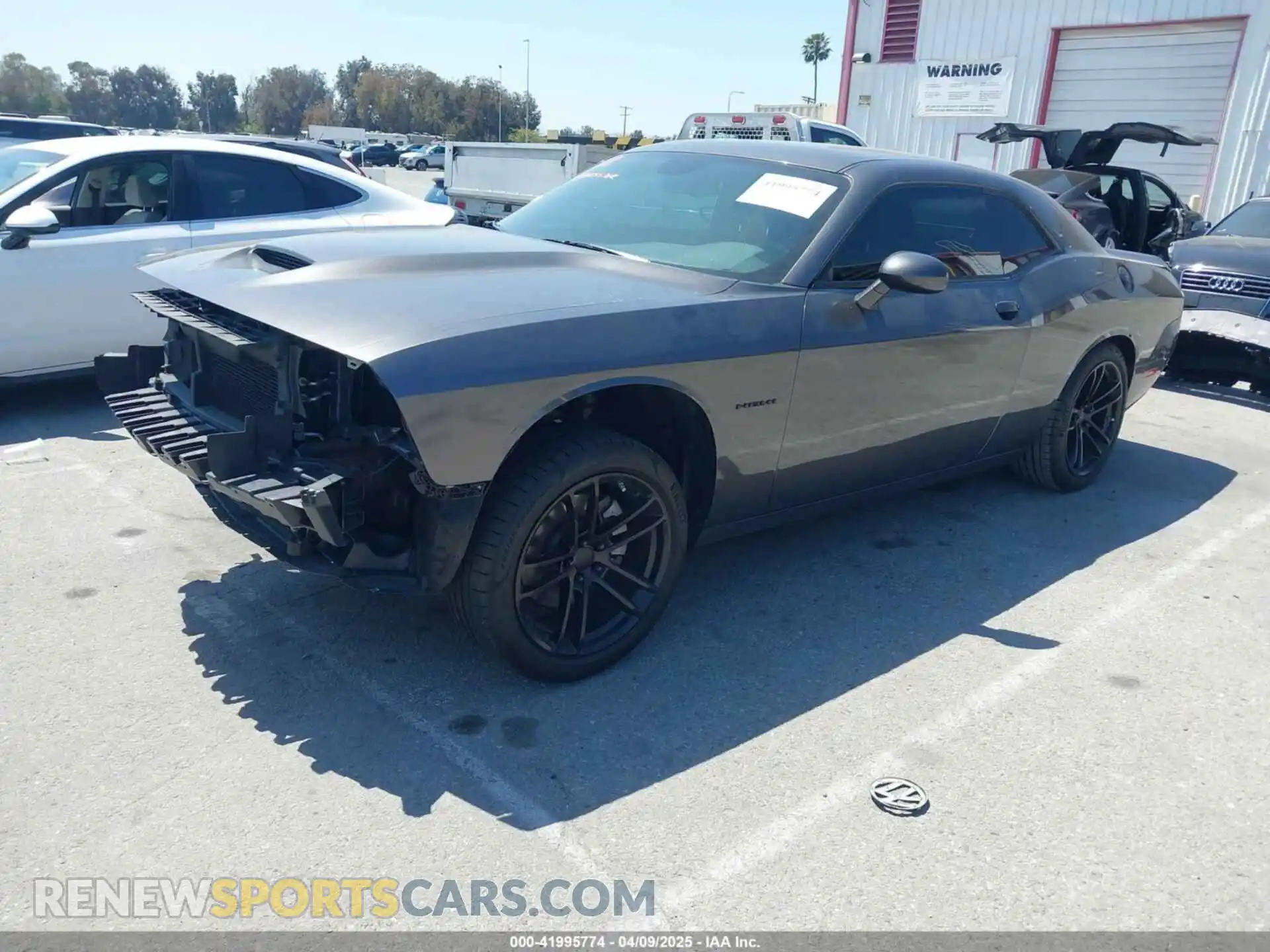 2 Photograph of a damaged car 2C3CDZBT3NH144159 DODGE CHALLENGER 2022