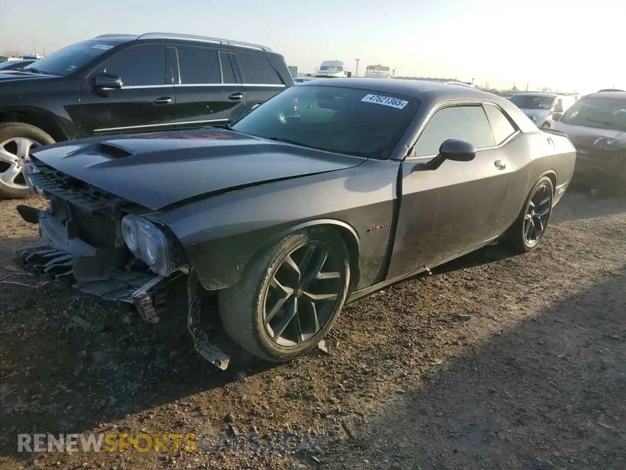 1 Photograph of a damaged car 2C3CDZBT3NH155551 DODGE CHALLENGER 2022
