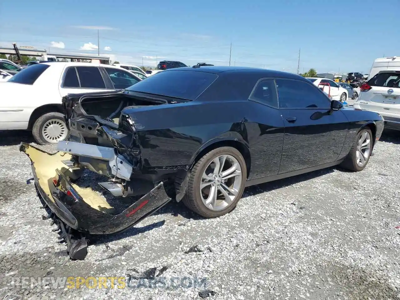 3 Photograph of a damaged car 2C3CDZBT7NH263638 DODGE CHALLENGER 2022
