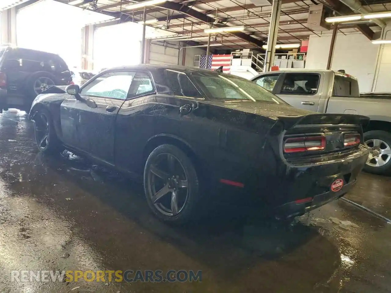 2 Photograph of a damaged car 2C3CDZC91NH135379 DODGE CHALLENGER 2022