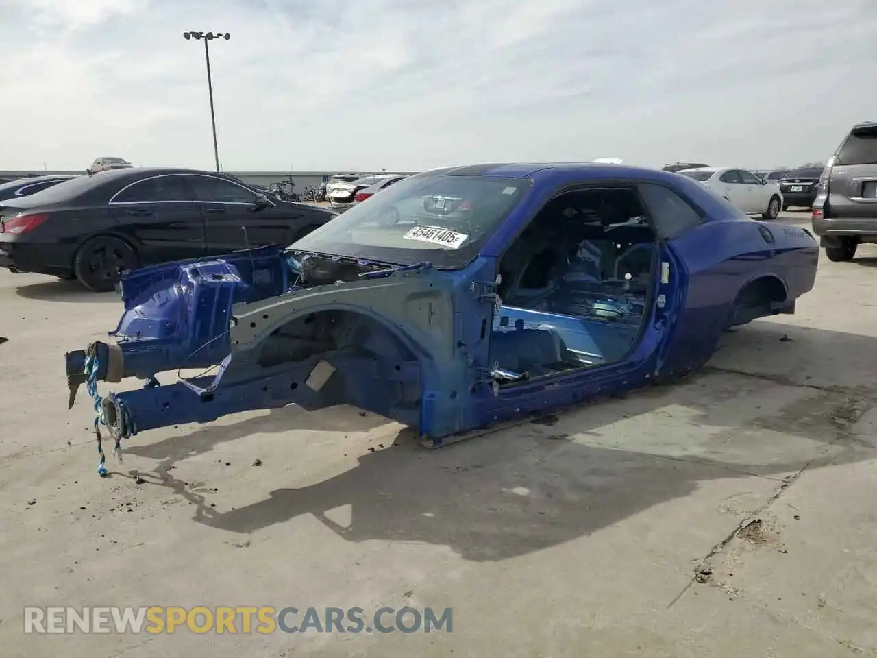 1 Photograph of a damaged car 2C3CDZC93NH100293 DODGE CHALLENGER 2022