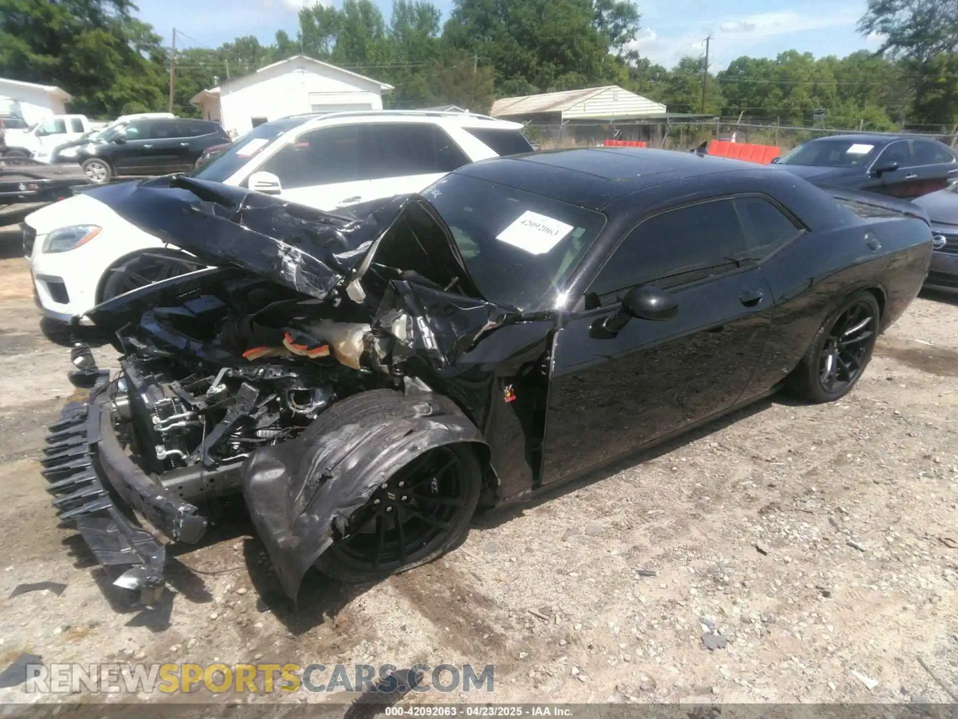 2 Photograph of a damaged car 2C3CDZFJ1NH113100 DODGE CHALLENGER 2022
