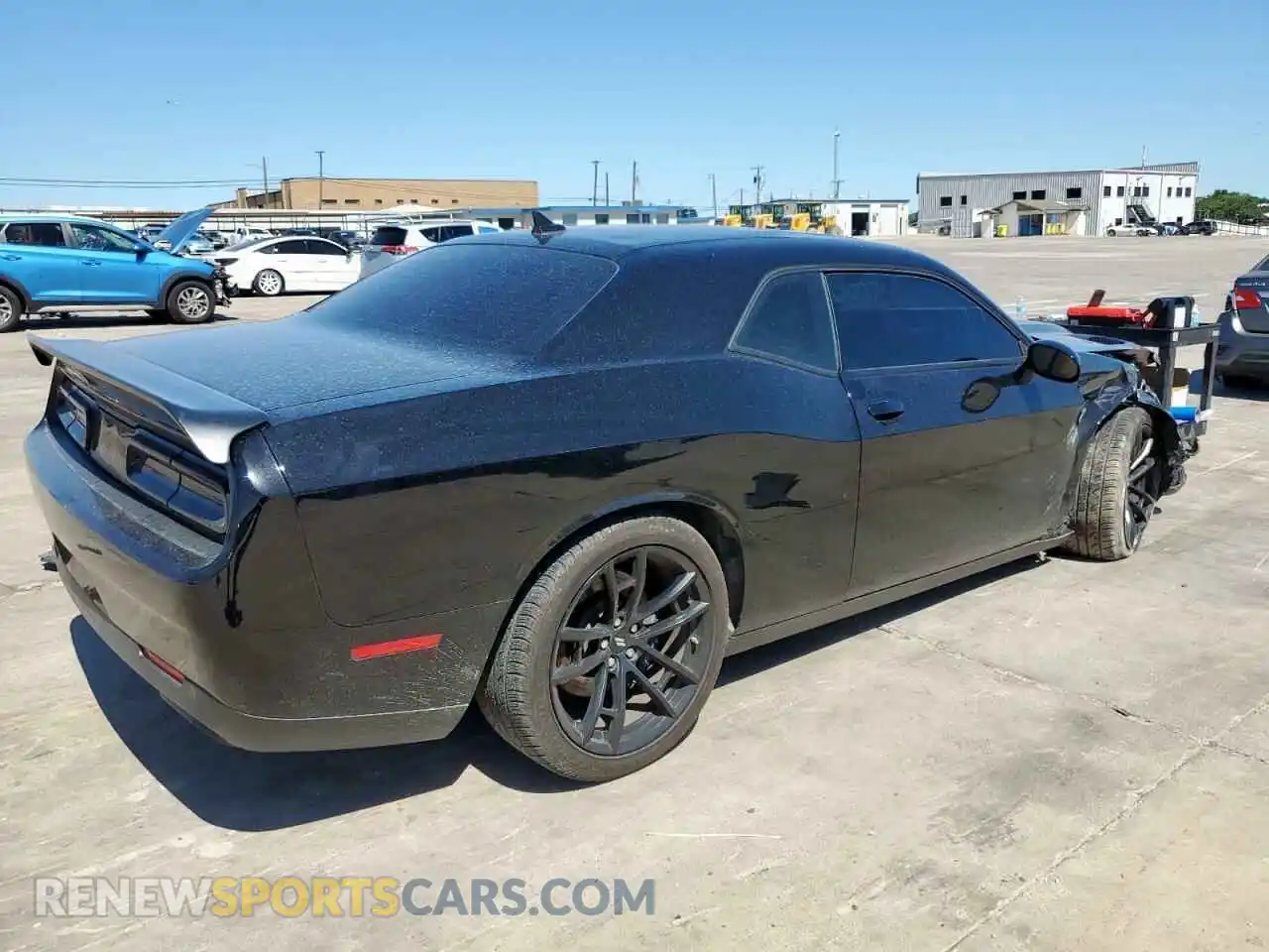 3 Photograph of a damaged car 2C3CDZFJ1NH182319 DODGE CHALLENGER 2022