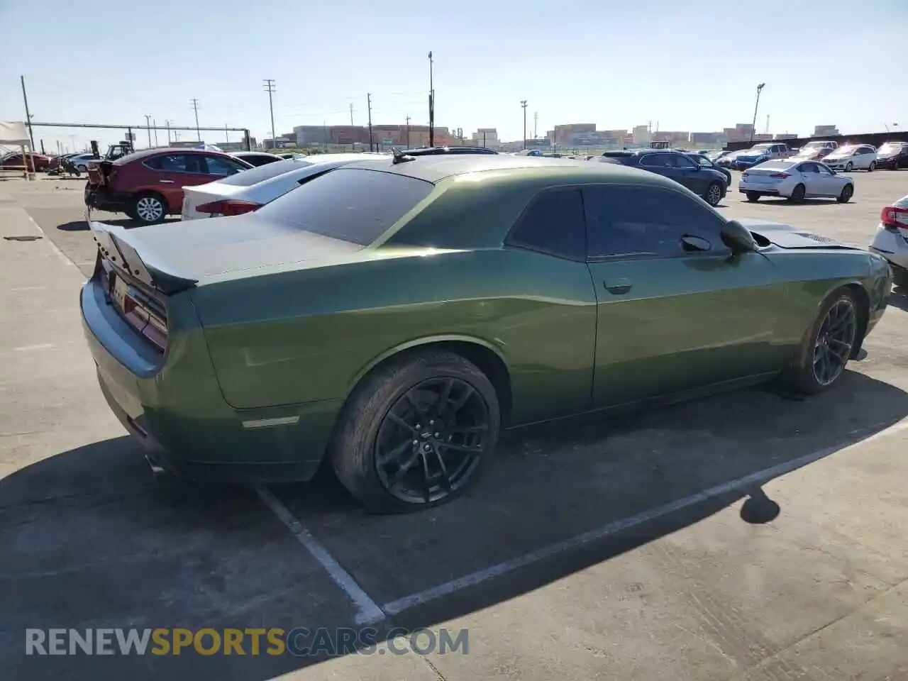 3 Photograph of a damaged car 2C3CDZFJ3NH118427 DODGE CHALLENGER 2022
