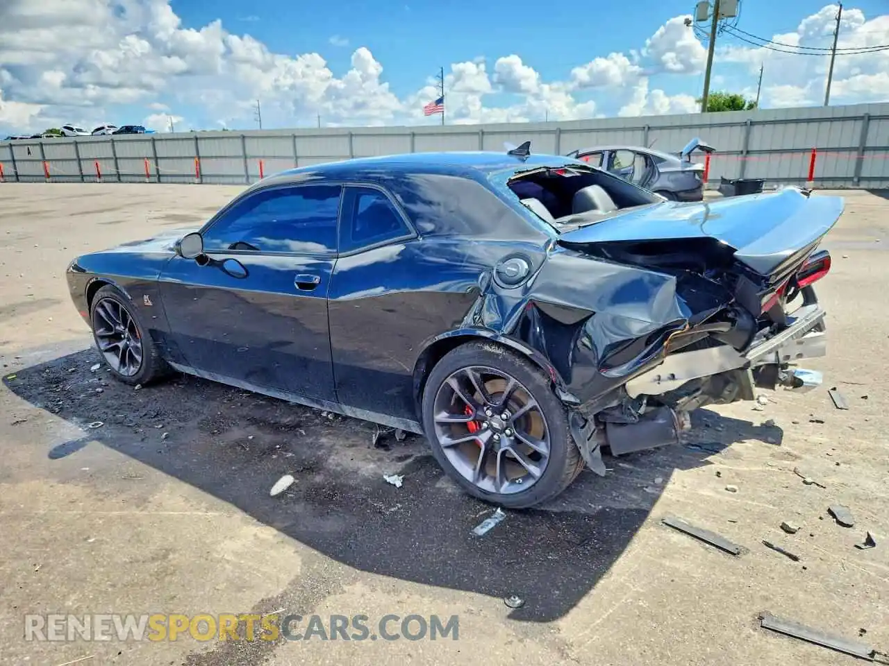 2 fotografías del automóvil dañado 2C3CDZFJ4NH125225 DODGE CHALLENGER 2022