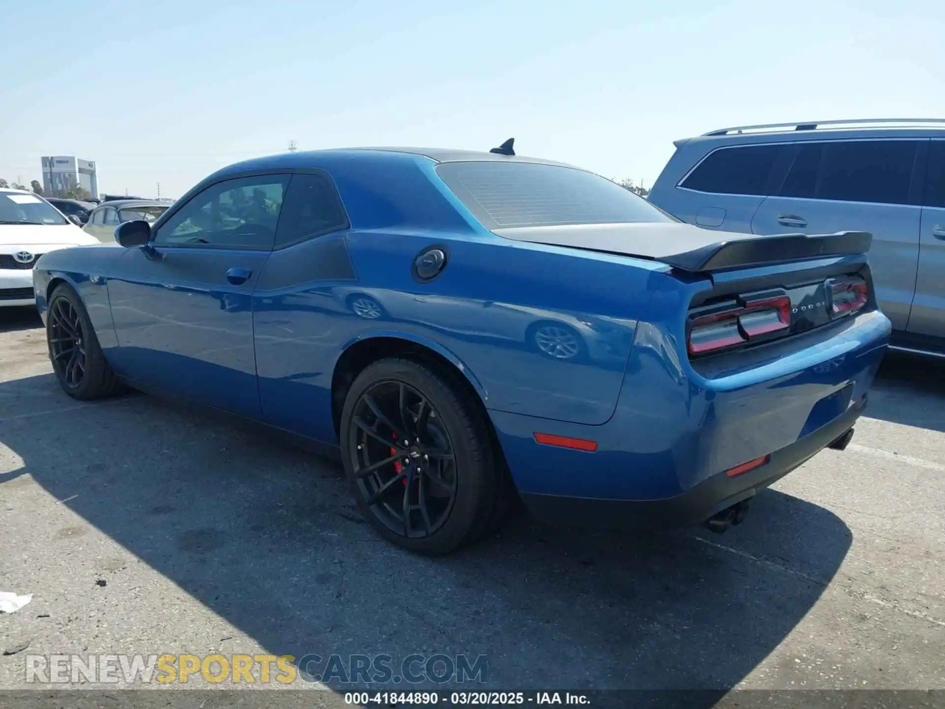3 Photograph of a damaged car 2C3CDZFJ4NH131297 DODGE CHALLENGER 2022