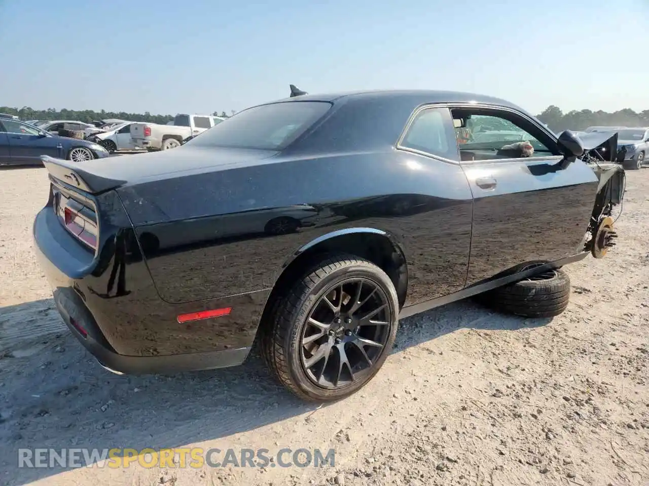 3 Photograph of a damaged car 2C3CDZFJ4NH226930 DODGE CHALLENGER 2022