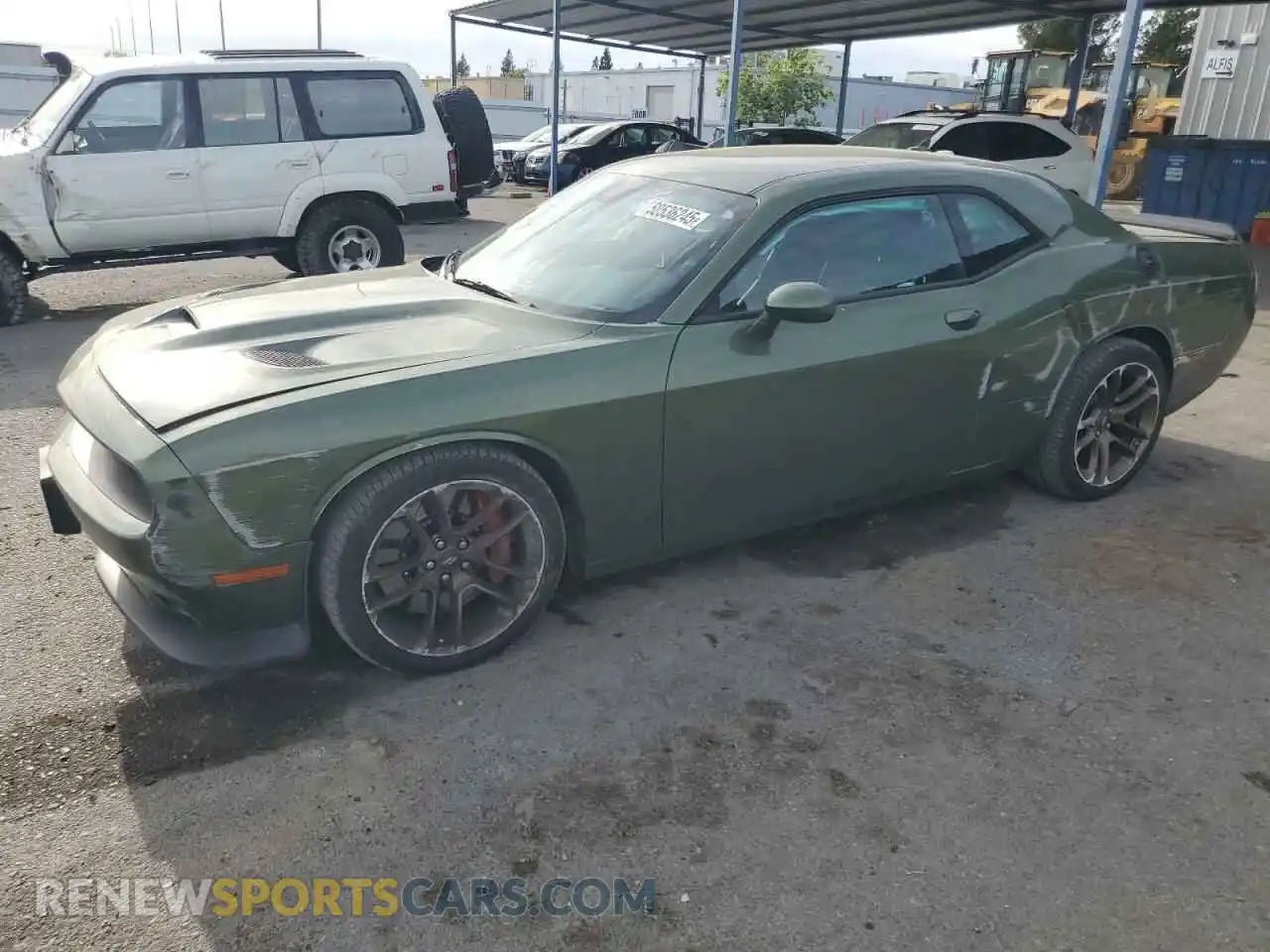 1 Photograph of a damaged car 2C3CDZFJ5NH192173 DODGE CHALLENGER 2022