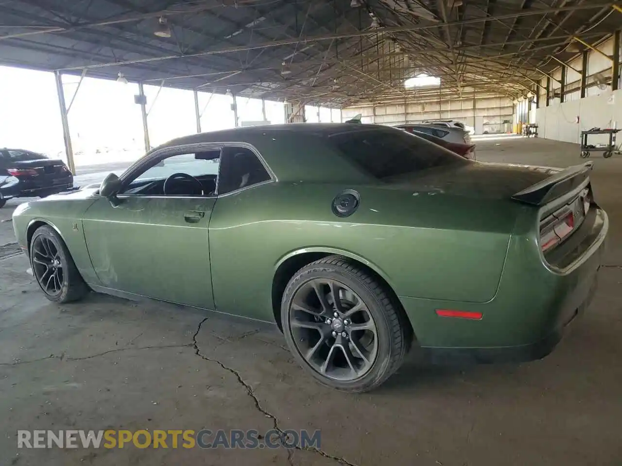 2 Photograph of a damaged car 2C3CDZFJ6NH118096 DODGE CHALLENGER 2022