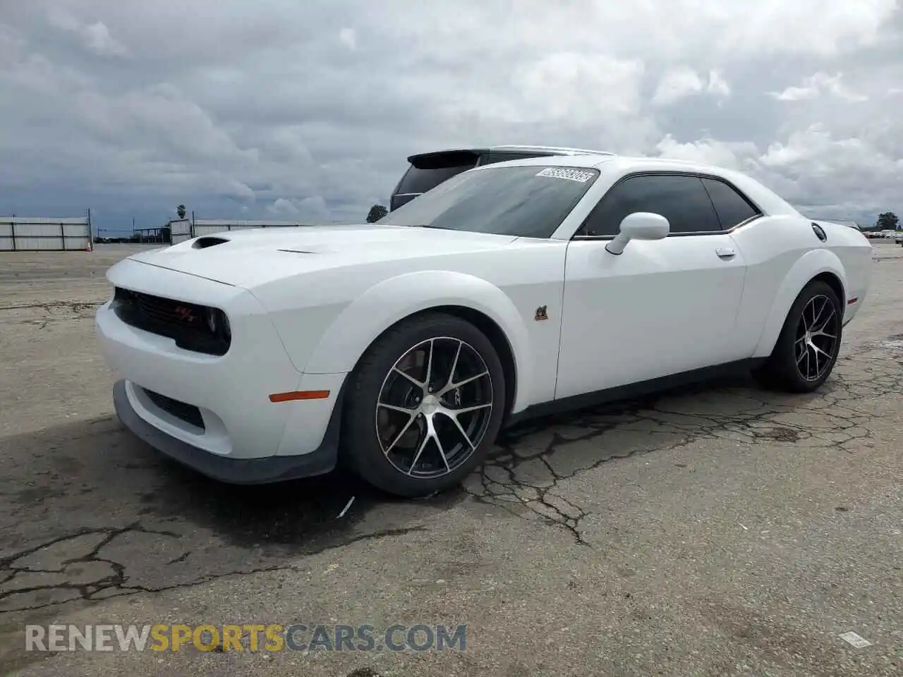 1 Photograph of a damaged car 2C3CDZFJ6NH165029 DODGE CHALLENGER 2022