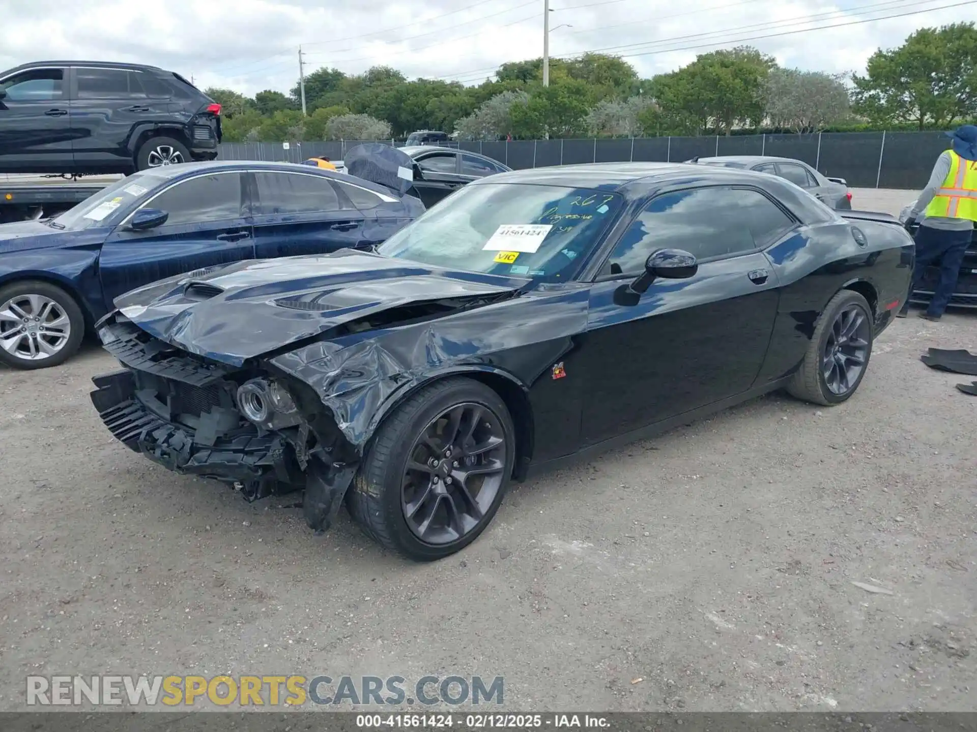 2 Photograph of a damaged car 2C3CDZFJ7NH151317 DODGE CHALLENGER 2022